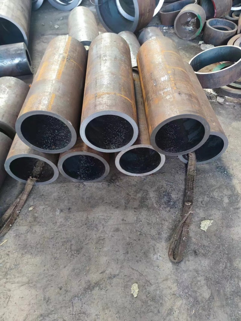 理塘理塘理塘12Cr1MovG无缝钢管切割