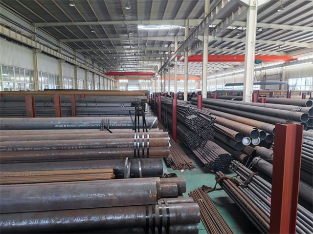 理塘35CrMo高压无缝钢管